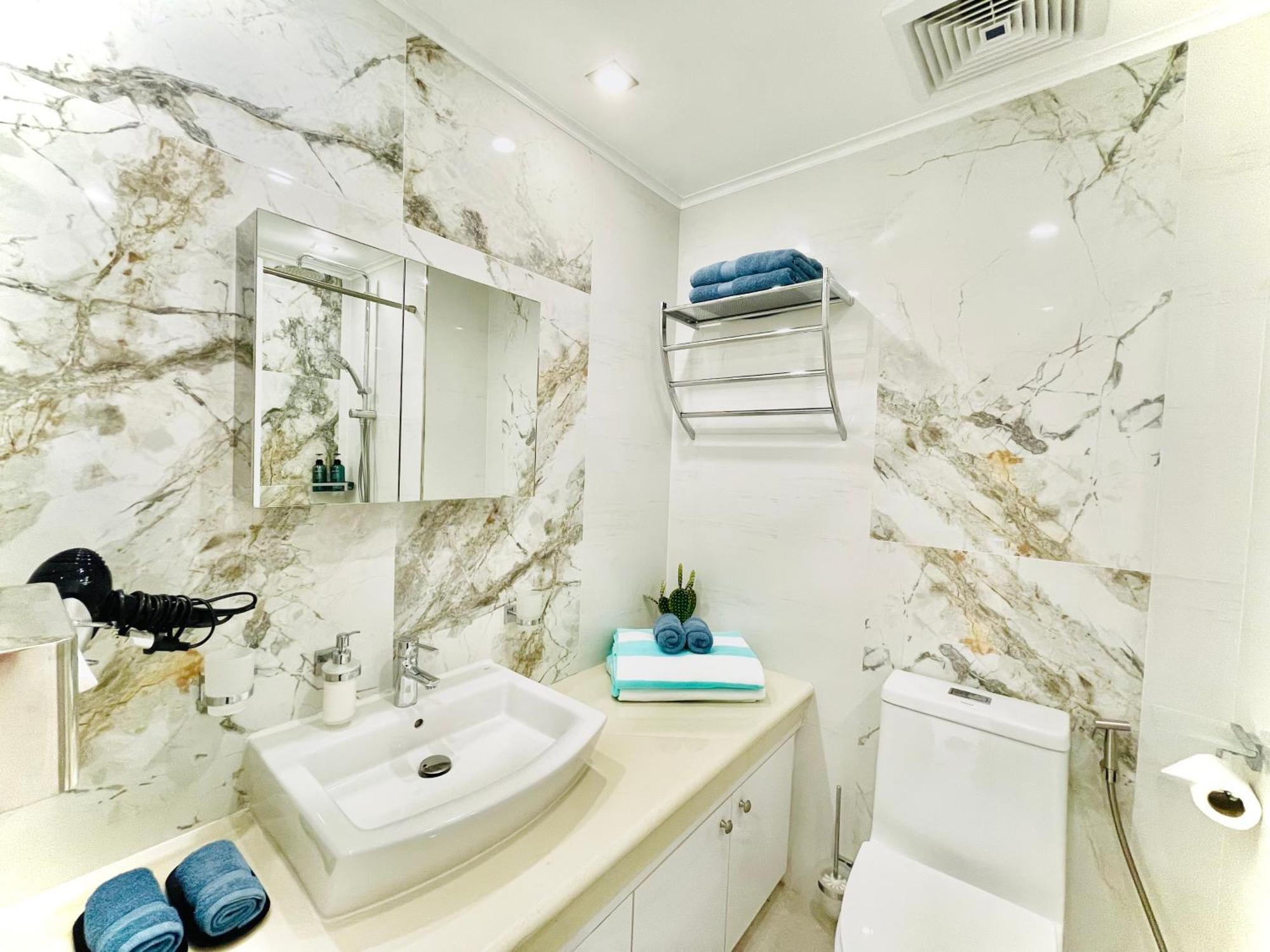Sophisticated Oceanview Studio In La Mirada Apartment Lapu-Lapu City Bagian luar foto